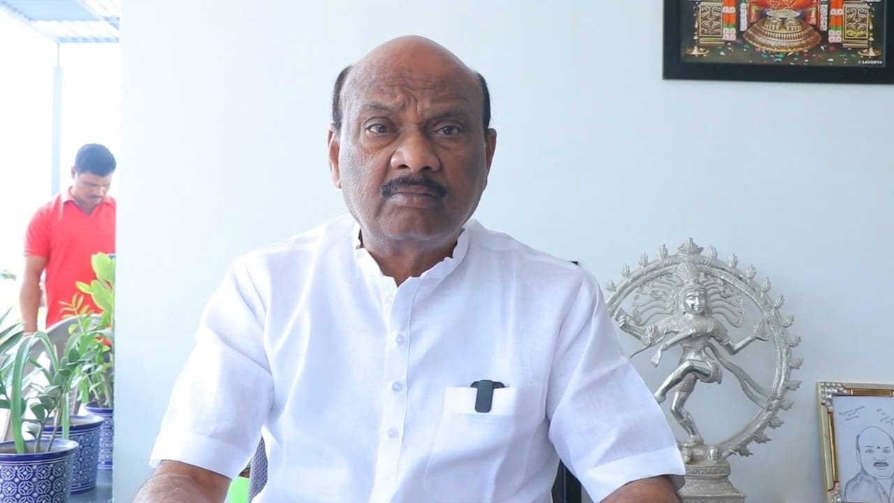 నాతవరం మండలంలో ఏడు రహదారులకు 8.12 కోట్లు విధులు మంజూరు..